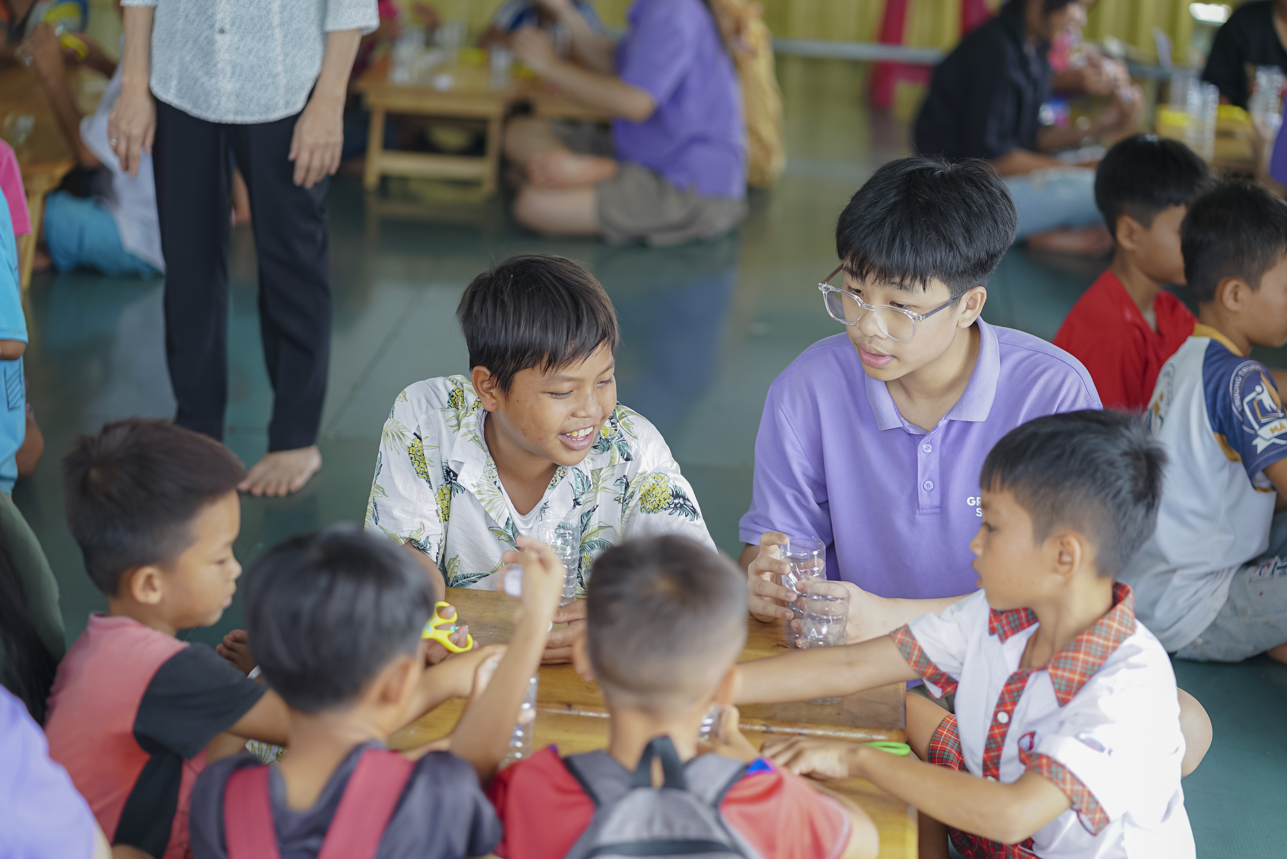 hoc-sinh-giao-lưu-voi-các-ban-qua-cac-hoat-dong-y-nghia